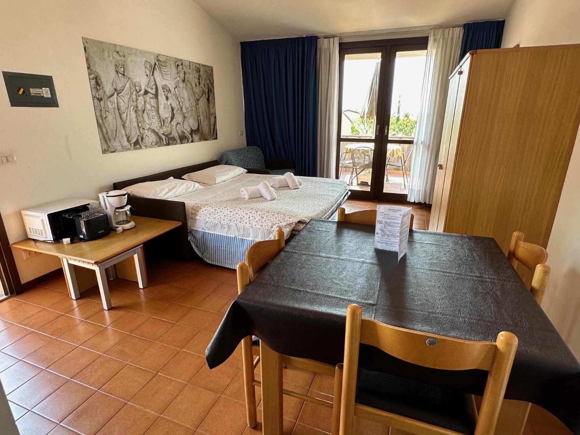 Villaggio Barbara Moniga del Garda ภายนอก รูปภาพ